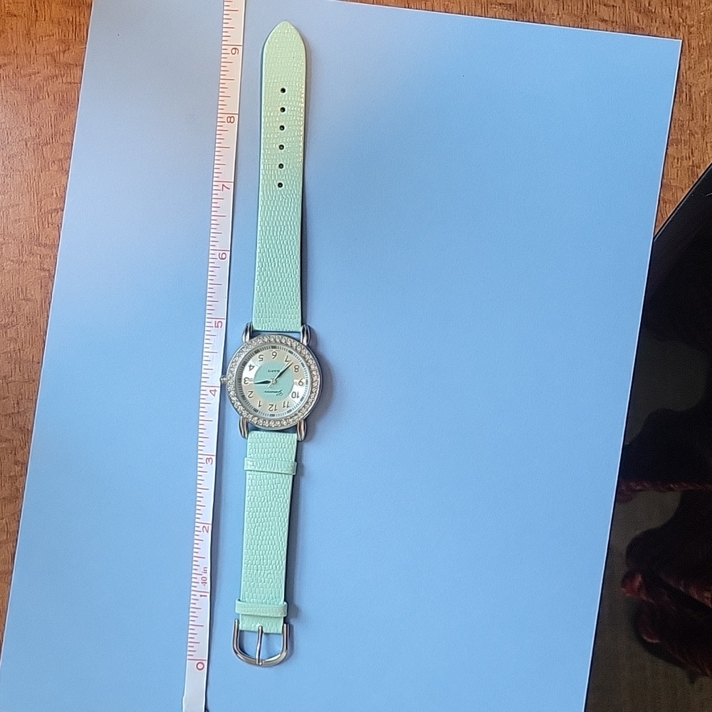 Genevex Women's Quartz Watch Pastel Green Leather Band - Picture 6 of 6